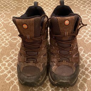 Men’s size 10 Merrill Moab 2 mid waterproof - excellent condition (worn twice)